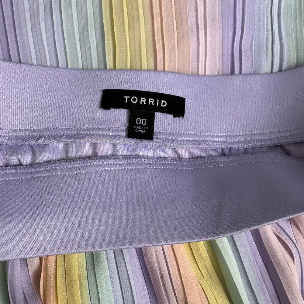 Torrid Pastel Pleated Midi Skirt Rainbow Stripe Chiffon Overlay Size 00 XS Plus - Picture 3 of 8